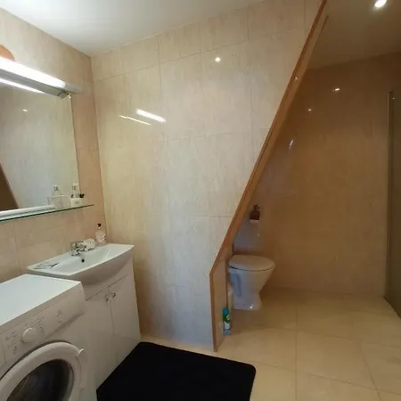 Apartman Dharma Pirita Sea View *